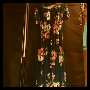 NWT navy floral maxi dress sz L
